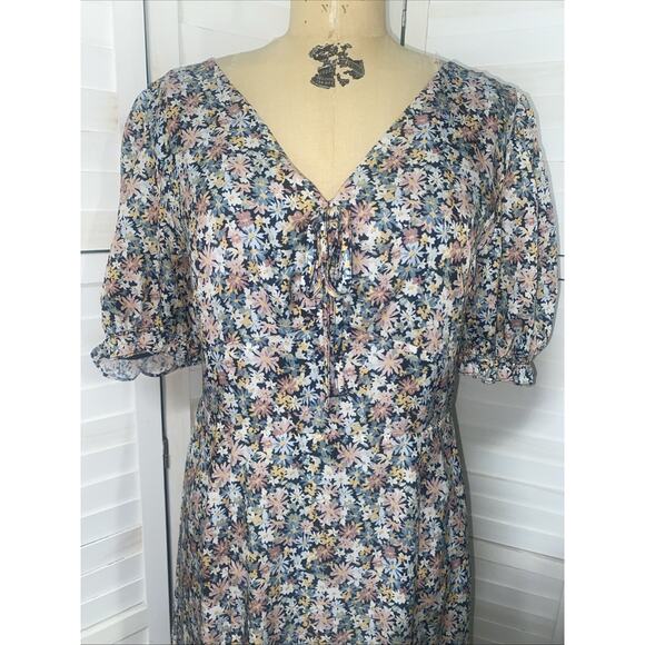 Beyond The Radar Women's Floral Print Split Leg Midi Pencil Dress Lined Large - Picture 2 of 11